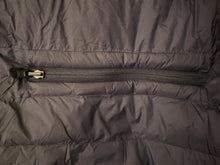 Load image into Gallery viewer, B4basics v neck  ultra light packable Gilet